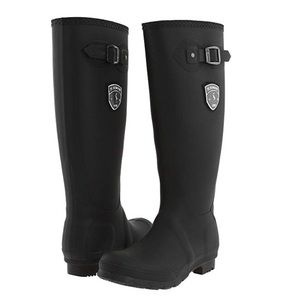 Kamik rain boots